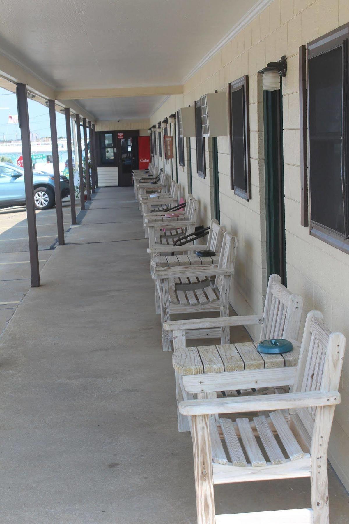 Sand Dollar Motel Atlantic Beach Exterior photo